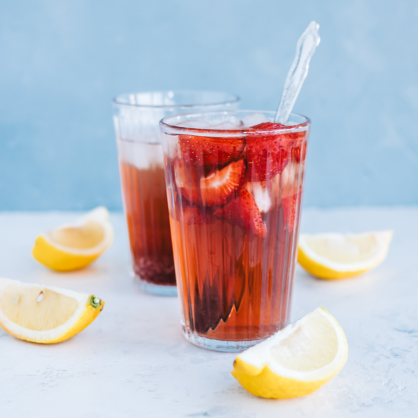 ICED STRAWBERRY TEA