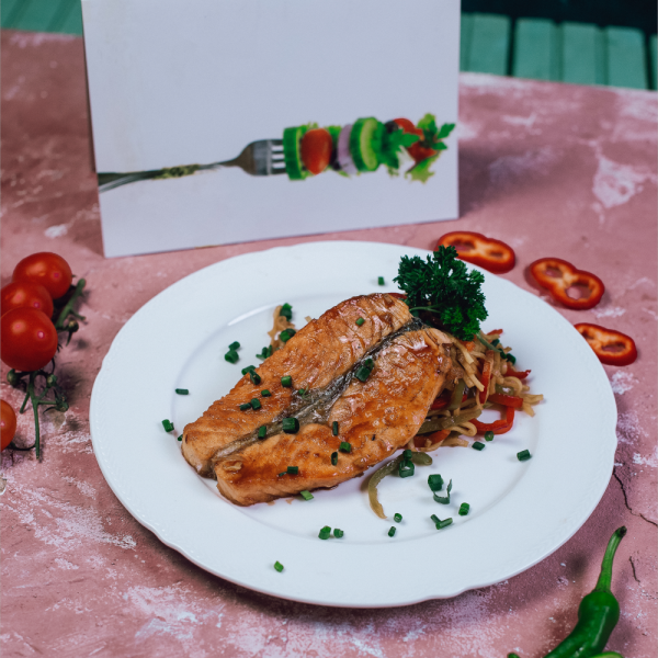 GRILLED SALMON STEAK